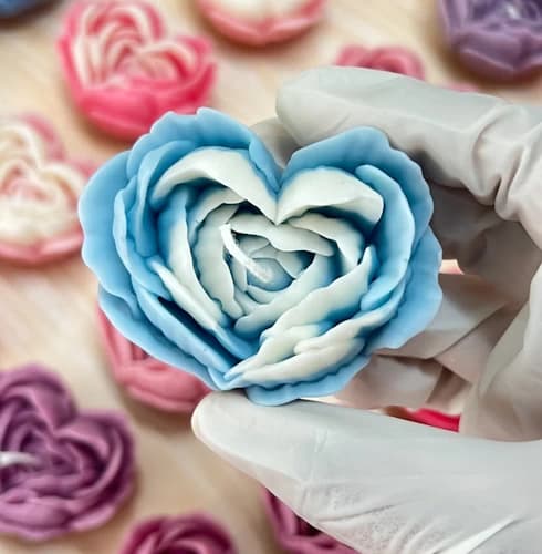 Heart Rose Candle - Image 4