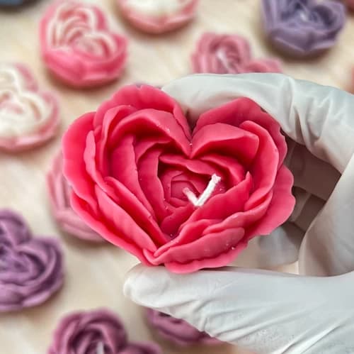 Heart Rose Candle - Image 5