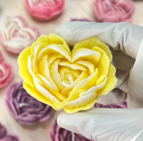 Heart Rose Candle