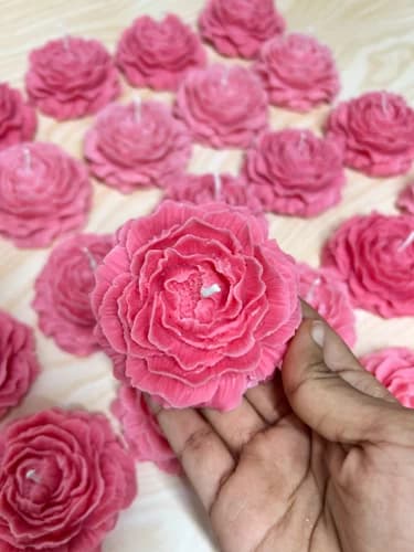 Peony Rose Candle - Image 2