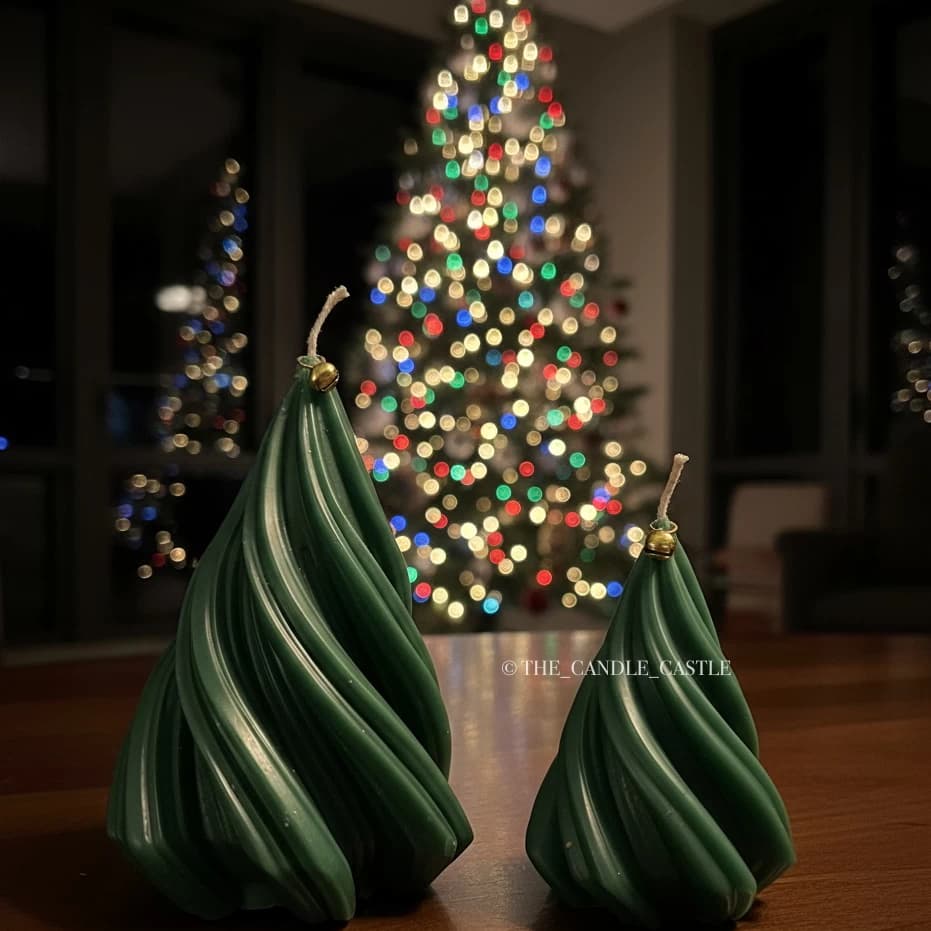 Swirl Christmas Tree - Image 4